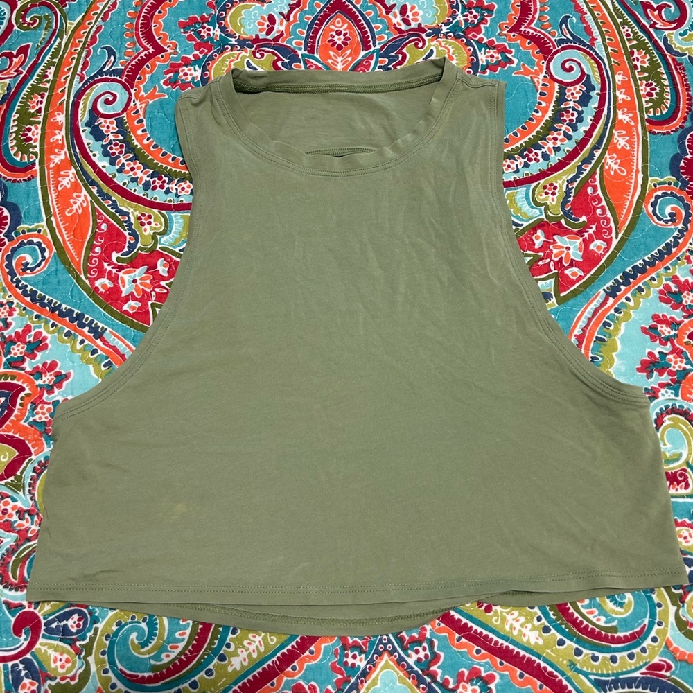 Lululemon tank